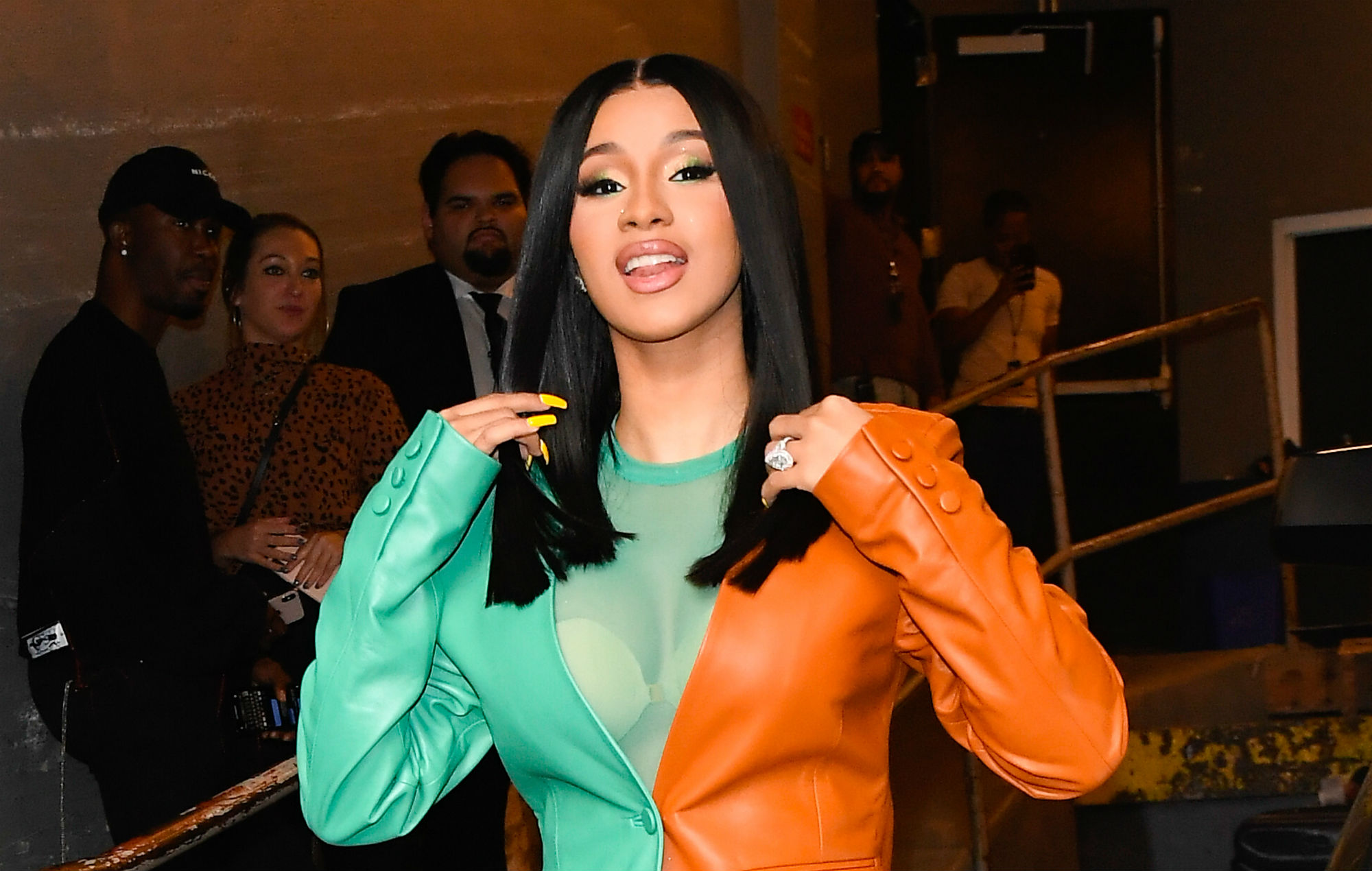You are currently viewing Cardi B Apologizes After Her Big Thanksgiving Celebration