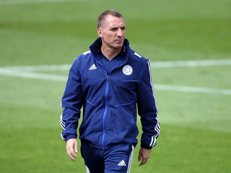 Read more about the article Jamie Carragher Pits Brendan Rodgers To Manage Arsenal