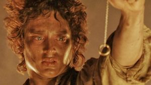 Frodo vs Bilbo: Comparing the Hobbit Heroes of Middle-earth